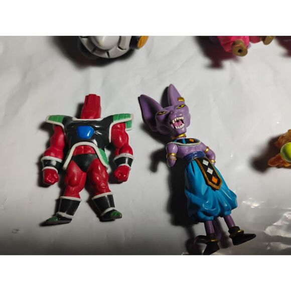 Lot of 7 Dragon Ball Z Figures Broken Incomplete & Good For Parts - Picture 3 of 8